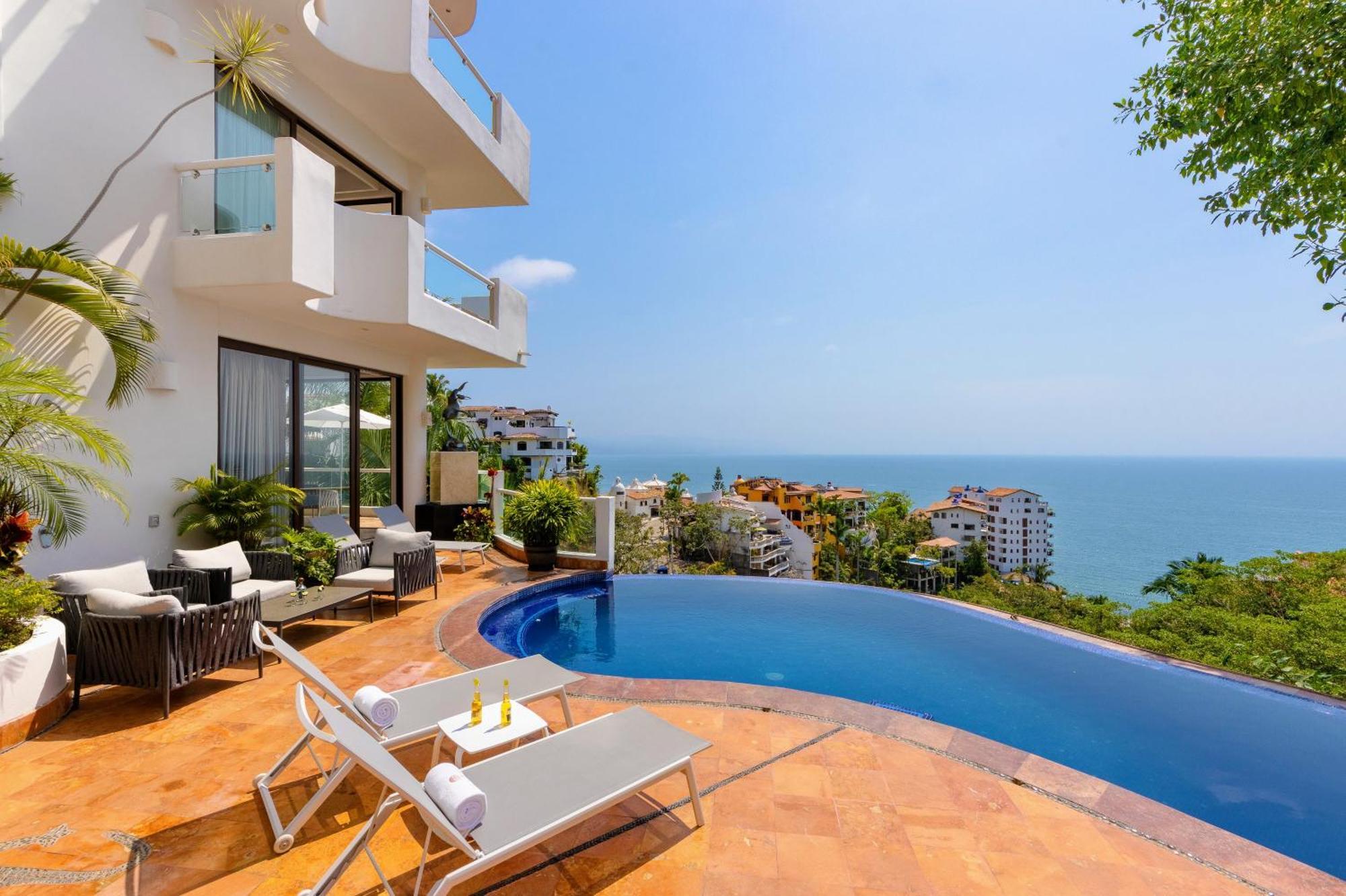 Villa Divina Luxury Boutique - Adults Only ปูแอร์โตบาญาร์ตา ภายนอก รูปภาพ