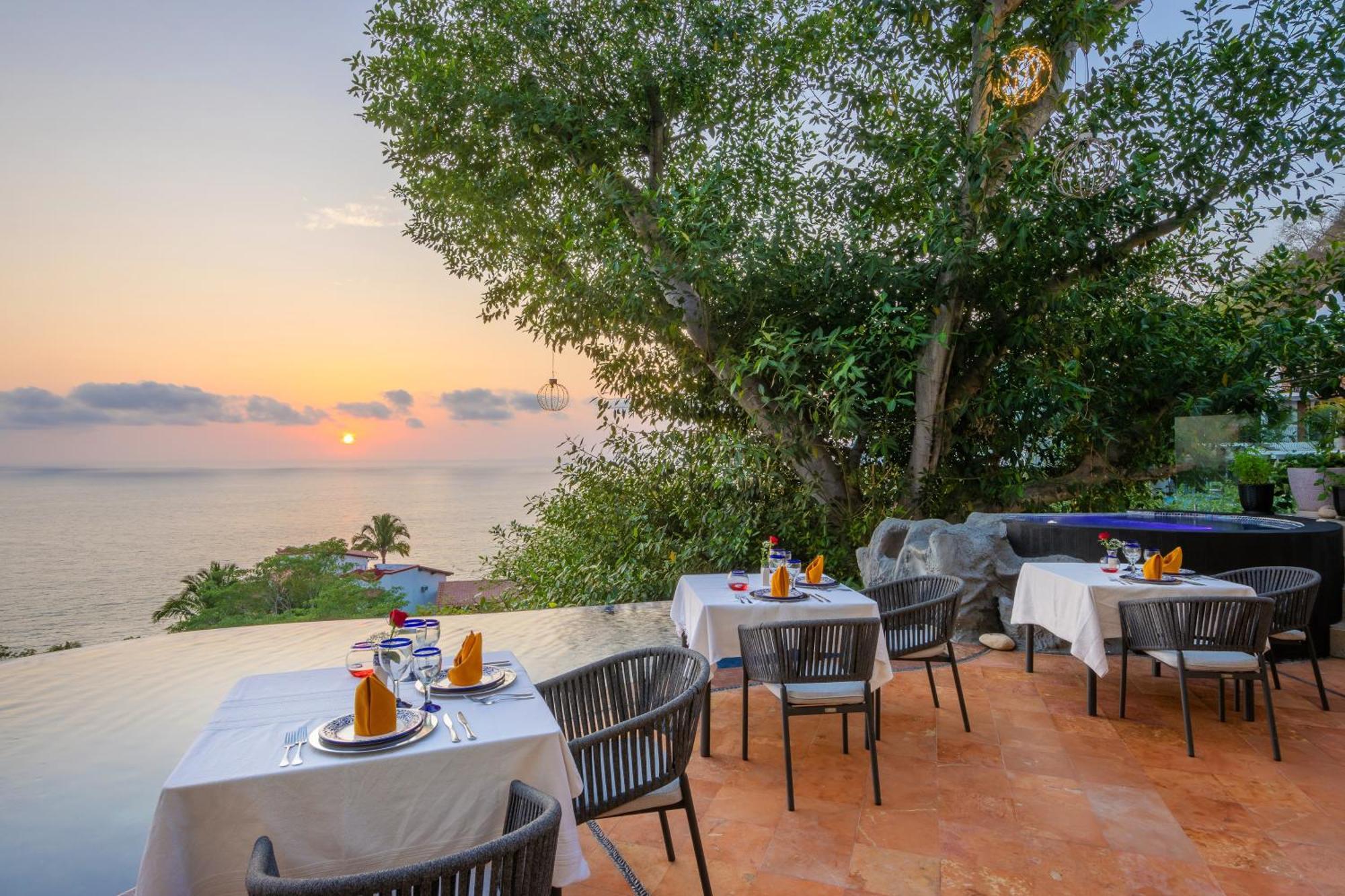 Villa Divina Luxury Boutique - Adults Only ปูแอร์โตบาญาร์ตา ภายนอก รูปภาพ